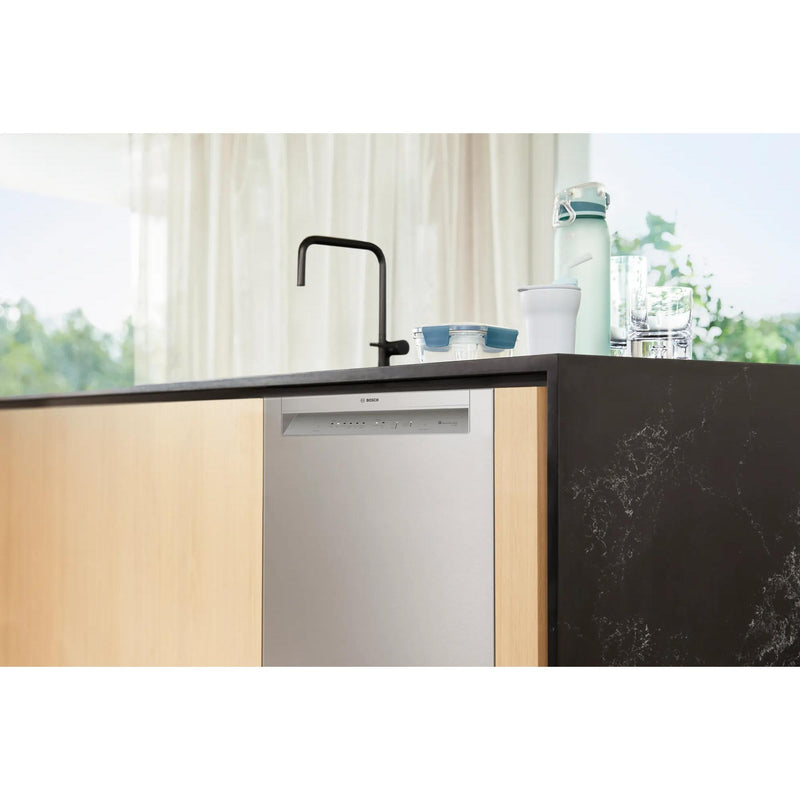 Bosch 24-inch Built-in Dishwasher with Home Connect® SHE3AEM5N IMAGE 18