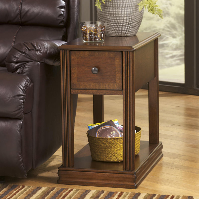 Signature Design by Ashley Breegin End Table 154315 IMAGE 2