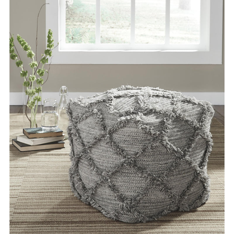 Signature Design by Ashley Home Decor Poufs 174004 IMAGE 2