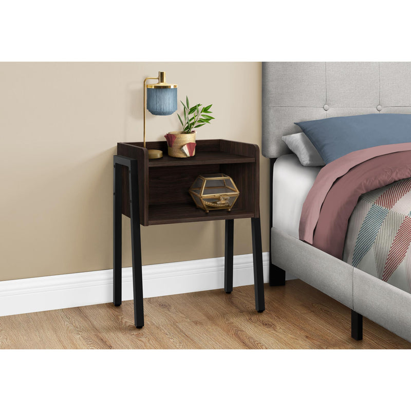 Monarch End Table M1586 IMAGE 2